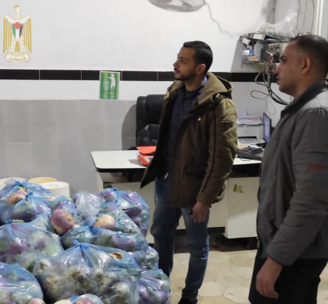 الاقتصاد: دائرة الرقابة الصناعية تنظم 13 زيارة لمنشآت صناعية تنتج المخللات والتوابل
