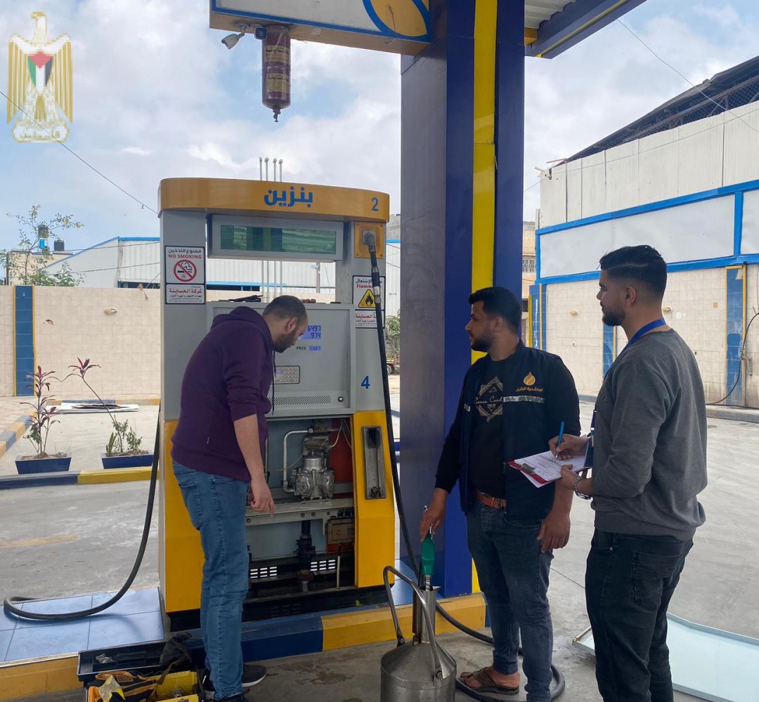 الاقتصاد: دائرة القياس تنظم 16 جولة تفتيشية على محطات الوقود منذ بداية الشهر الحالي