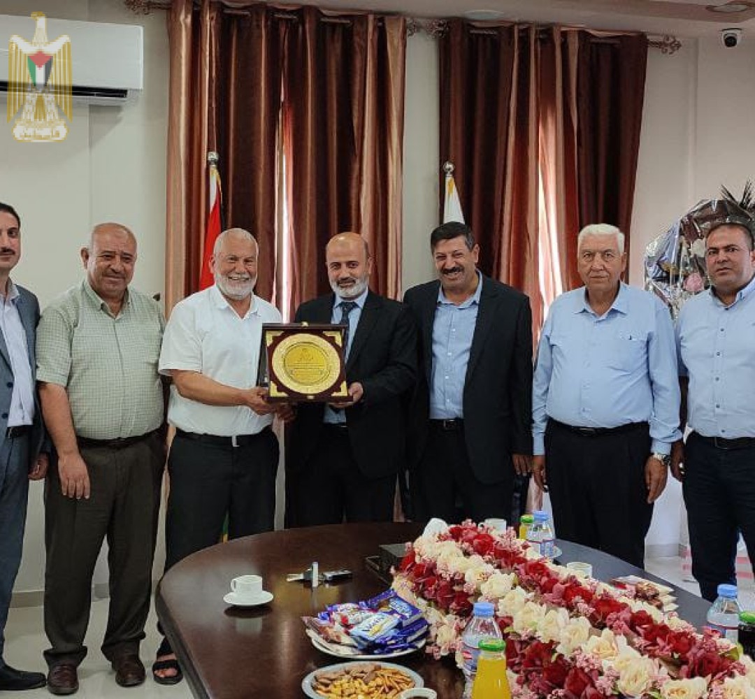 لتهنئة مجلس الإدارة الجديد  وكيل وزارة الاقتصاد يزور غرفة تجارة وصناعة الوسطى