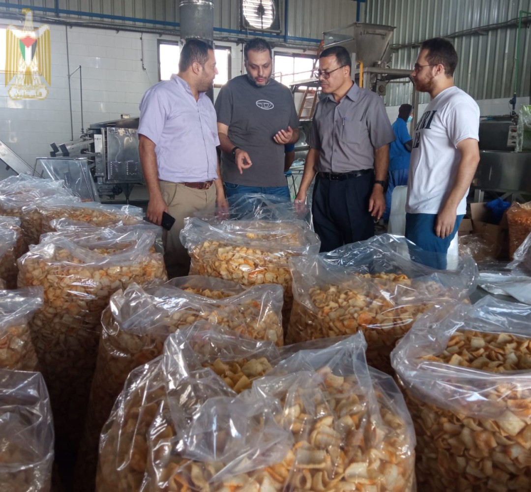 الاقتصاد: قسم الصناعات الغذائية ينظم جولات تفقدية لمنشآت غذائية في محافظتي غزة والشمال