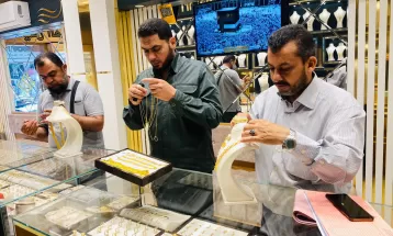 مديرية دمغ ومراقبة المعادن الثمينة تنظم 46 زيارة لمحال الذهب والمجوهرات في قطاع غزة