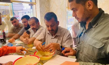 الإقتصاد:مديرية المعادن الثمينة ومباحث الذهب تنظمان جولة على محلات الذهب بخان يونس