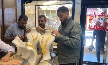 الاقتصاد: مديرية دمغ ومراقبة المعادن الثمينة تنظم 38 زيارة على محال الذهب والمجوهرات في قطاع غزة